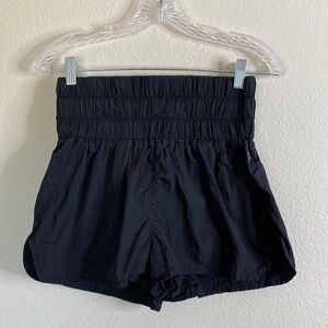 Anthropologie Free People shorts The Way Home  shiny black Sz medium EUC
